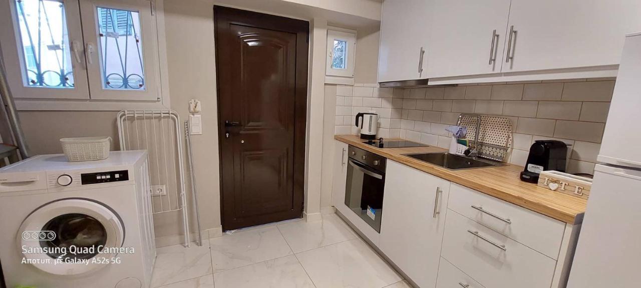 Elise Corfu Daire